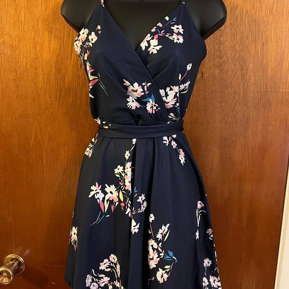 Blue & Floral Dress - Picture 5 of 12